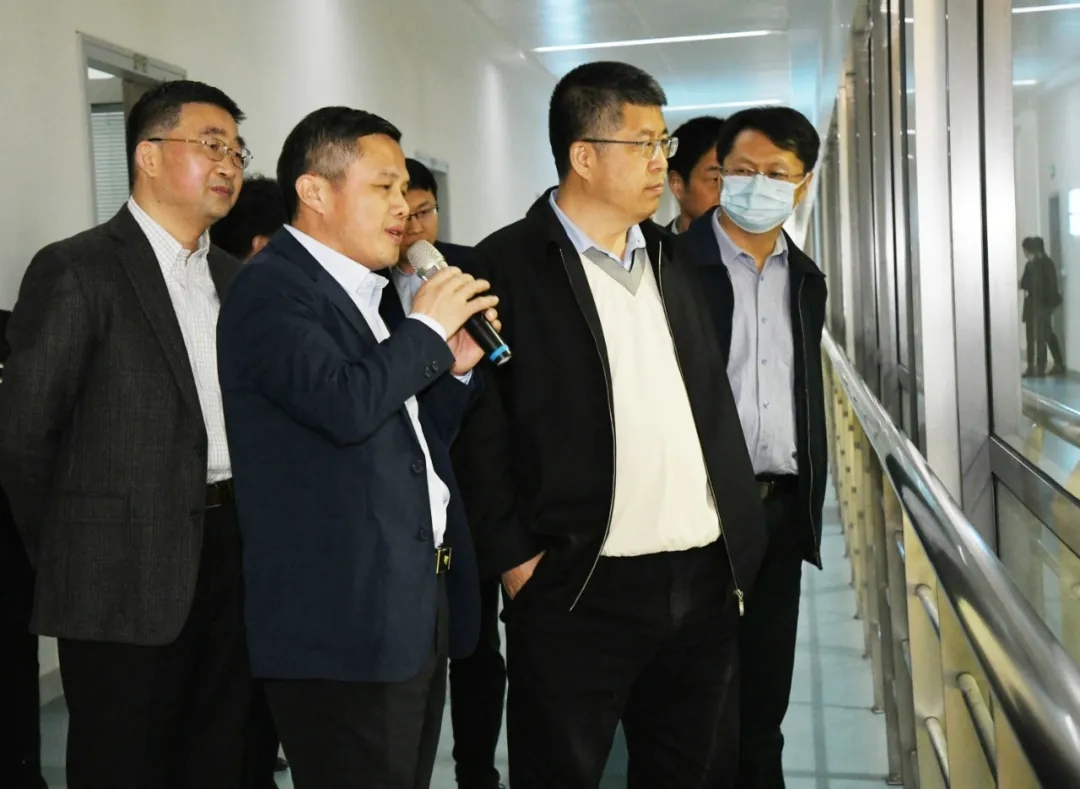 国家科技部调研组一行莅临埃斯顿自动化调研指导