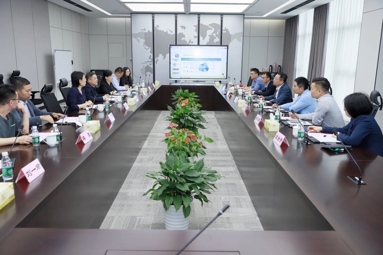 产教融合〡埃斯顿与南京工业职业技术大学共创服务中心签约！